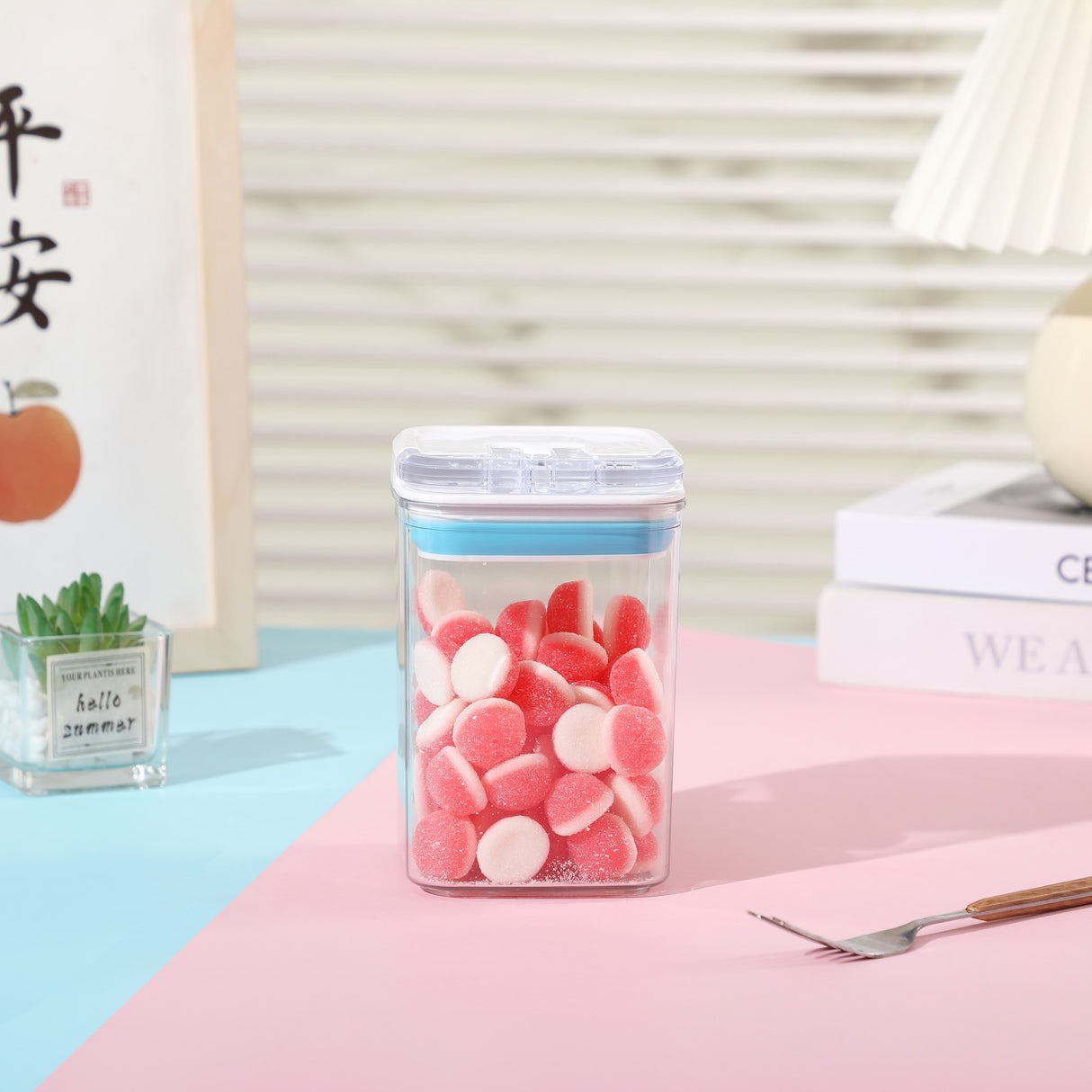 Cutie de Depozitare Alimente, Vivimall, tip Container, 0.8L, 10x10x15.5 cm, Recipiente pentru Cereale in Bucatarie, Transparente cu Capac Alb-Albastru - vivimall.ro