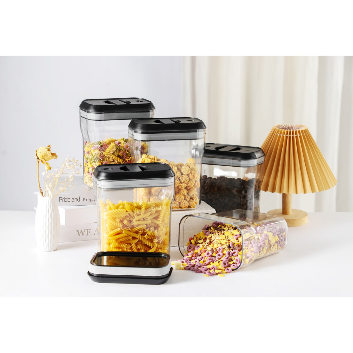 Recipient din Plastic, Vivimall, pentru Alimente/Obiecte, Inchidere Ermetica Rotire 90 grade, 2l, 20.5 x 10.5 x 27 cm, Transparent - vivimall.ro