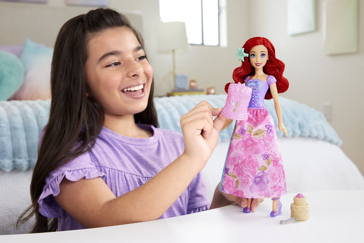 DISNEY PRINCESS SPIN AND REVEAL PAPUSA ARIEL