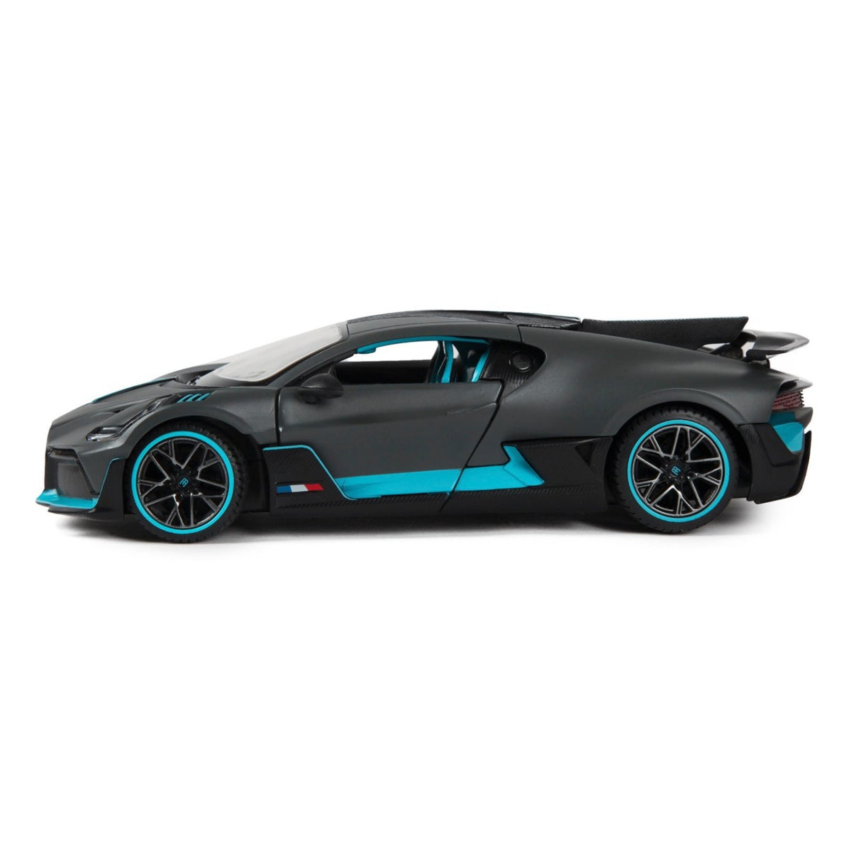 MASINUTA METALICA BUGATTI DIVO SCARA 1 LA 24