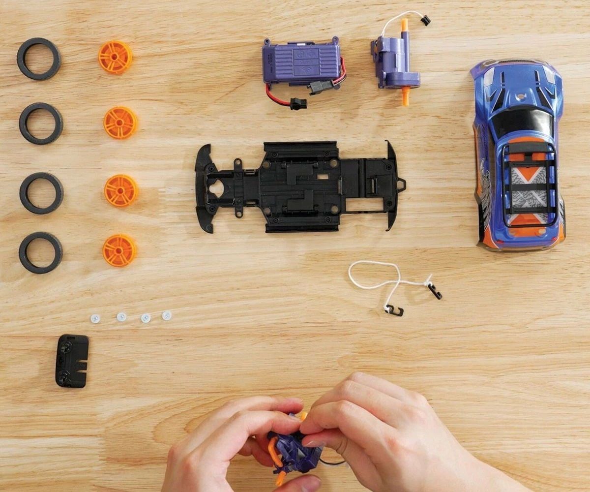 SILVERLIT EXOST BUILD 2 DRIVE MASINUTA RC ALBASTRA