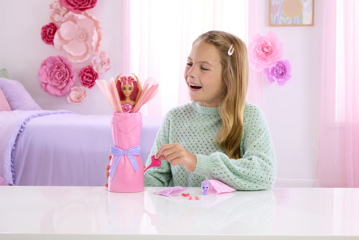 BARBIE PETAL POP SET PAPUSA BARBIE TRANDAFIR ROSU SI ACCESORII