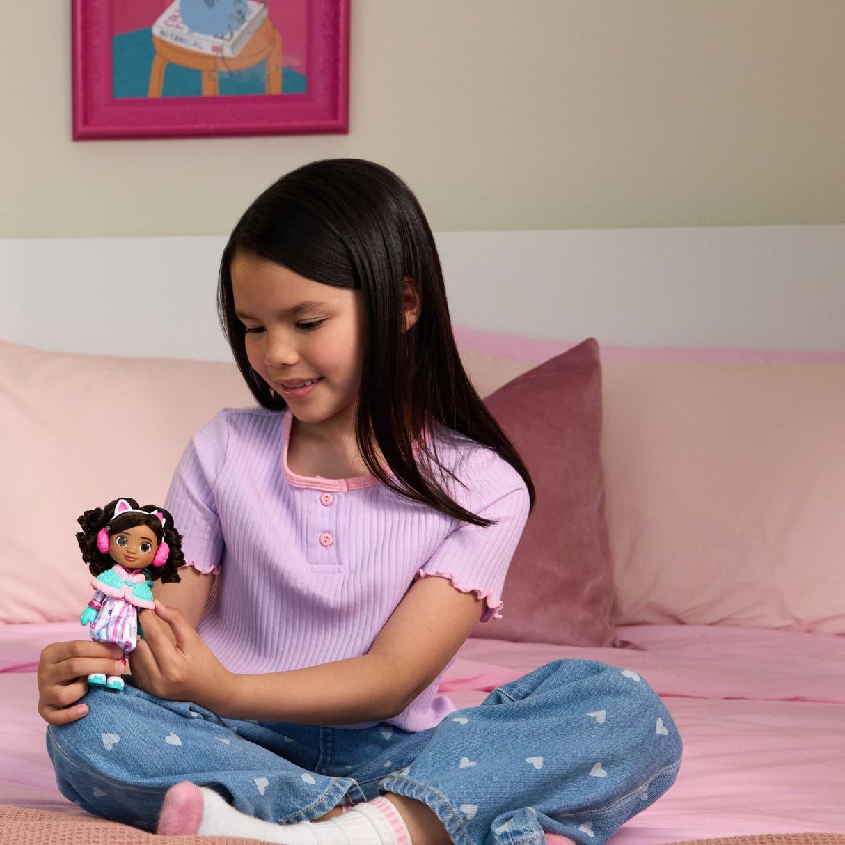 GABBYS DOLLHOUSE FILMUL PAPUSA TINUTA DE IARNA CU ACCESORII