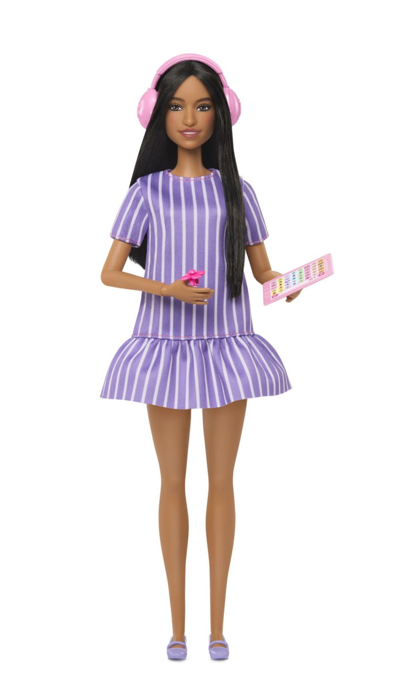 BARBIE PAPUSA BARBIE FASHIONISTAS BRUNETA CU ROCHIE MOV DUNGATA CU AUTISM