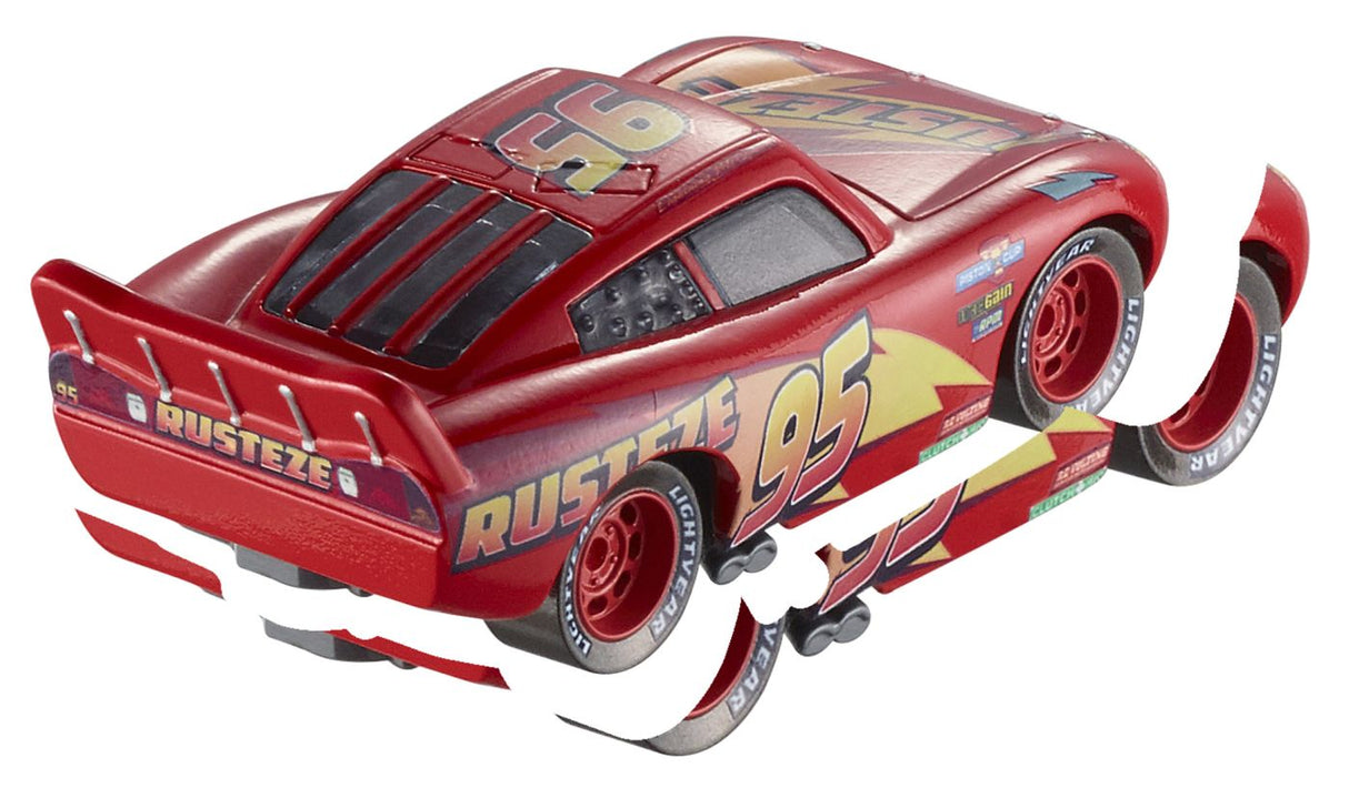 MASINUTA METALICA CARS3 PERSONAJUL FULGER MCQUEEN RUSTEZE