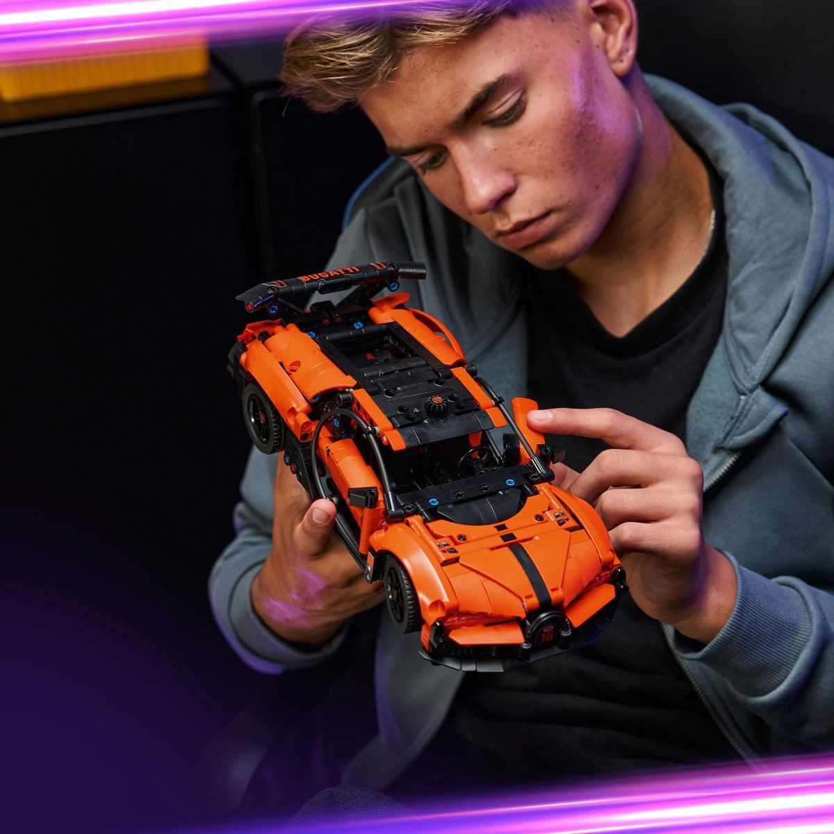 LEGO TECHNIC HIPERMASINA BUGATTI CHIRON PUR SPORT 42222