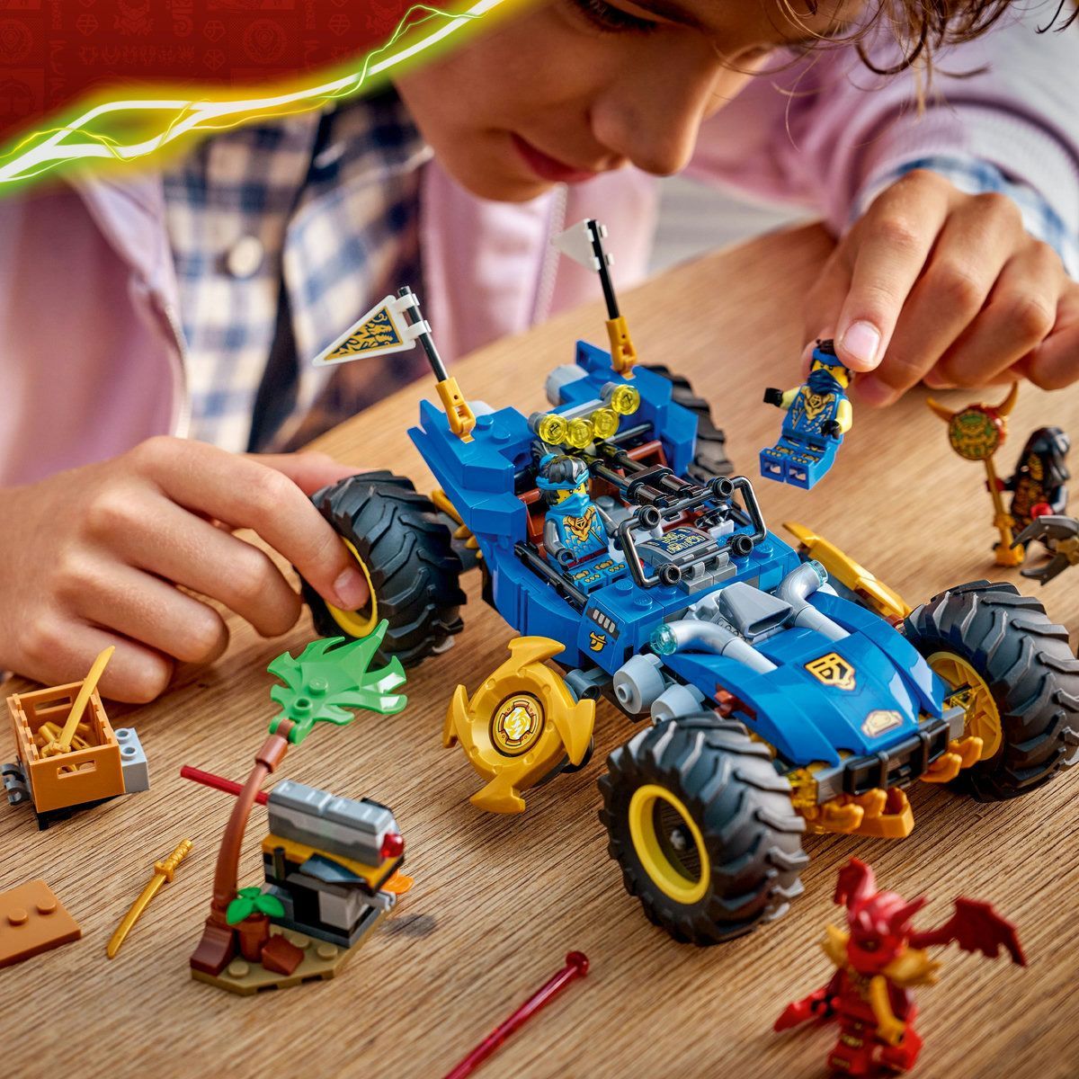 LEGO NINJAGO MASINA TRANSFORMABILA A LUI JAY 71856