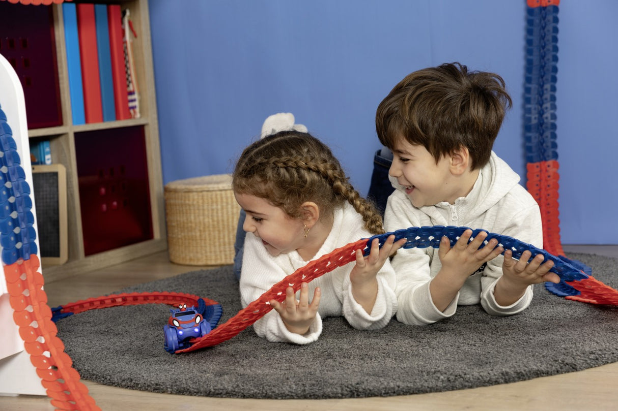 SMOBY SPIDEY CIRCUIT FLEXTREME SET SPIDEY