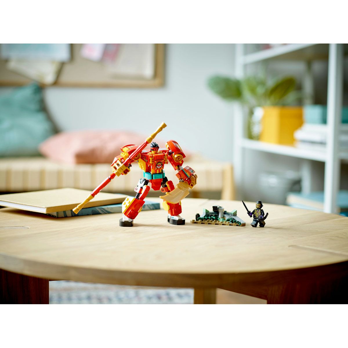 LEGO MONKIE KID ROBOTUL MULTIFUNCTIONAL AL LUI MONKIE KID 80040