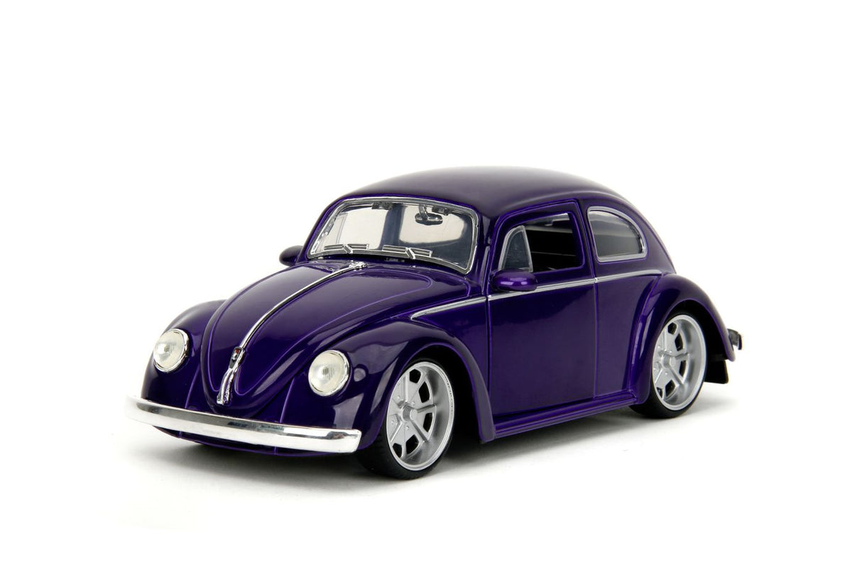 JADA WEDNESDAY SET MASINUTA METALICA VOLKSWAGEN BEETLE 1:24 SI FIGURINA METALICA WEDNESDAY 7CM