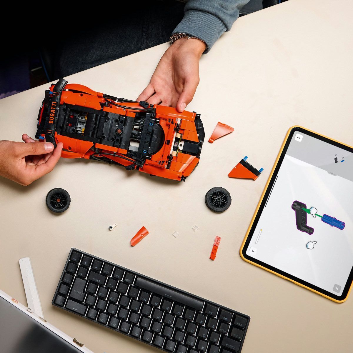 LEGO TECHNIC HIPERMASINA BUGATTI CHIRON PUR SPORT 42222