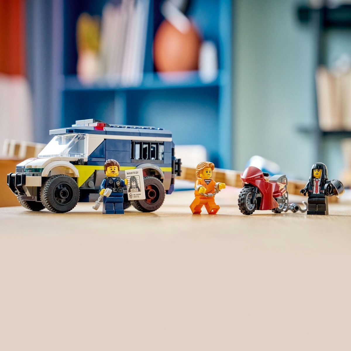 LEGO CITY DUBA PENTRU PRIZONIERI A POLITIEI 60479