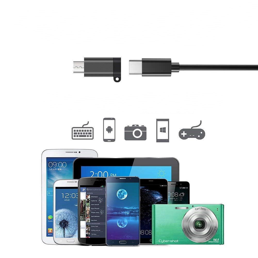 Detaliu conector USB-C mamă al adaptorului micro USB negru cu agățătoare breloc