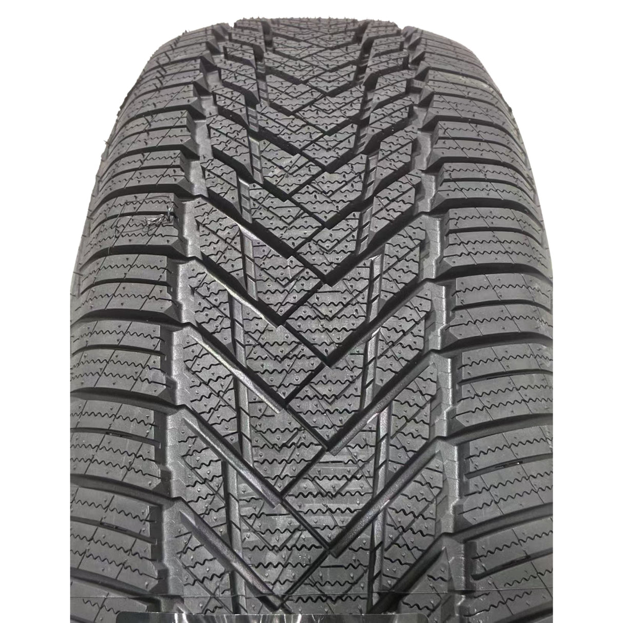 Anvelopa Iarna LANVIGATOR WINTERGRIP HP 205/60R16 96H XL, Aderenta Sporita pe Zapada si Umed, Confort si Durabilitate - vivimall.ro
