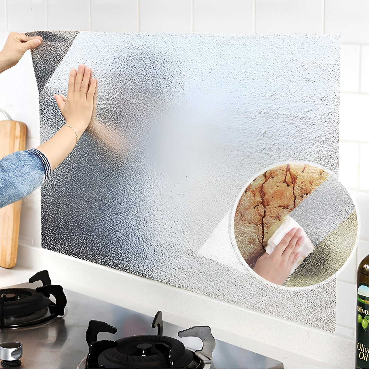 Autocolant pentru Bucătărie, Flippy, Tip Folie de Aluminiu, Rezistent la Ulei, Umezeală, Temperaturi Inalte, pentru Dulapuri, Perete, Blat, Argintiu, 60cm x 1m