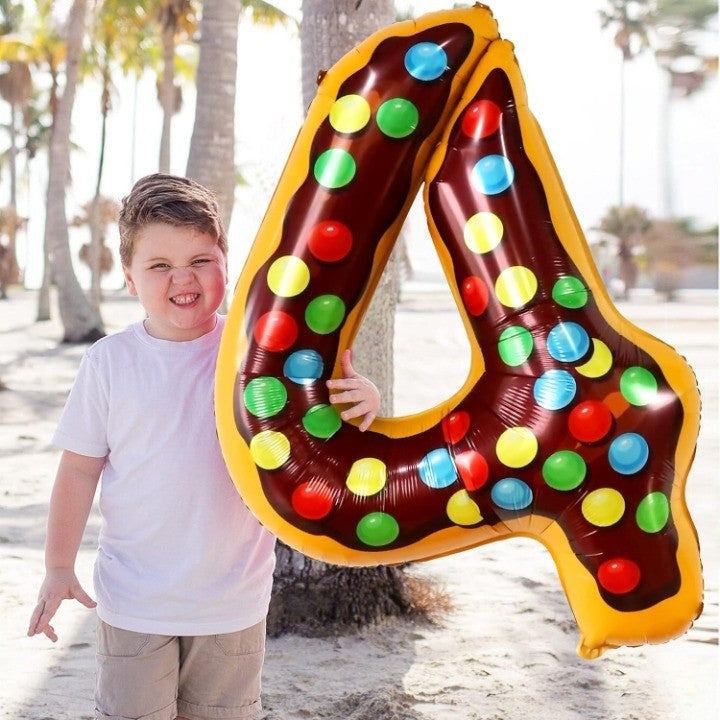 Balon din Folie Metalizata Vivimall, Figurina Cifra, Imprimeu Gogosi, Tema Aniversare 100 cm, Ambalaj Individual, Pai inclus, Umflare cu Aer sau Heliu, Multicolor, Cifra 4