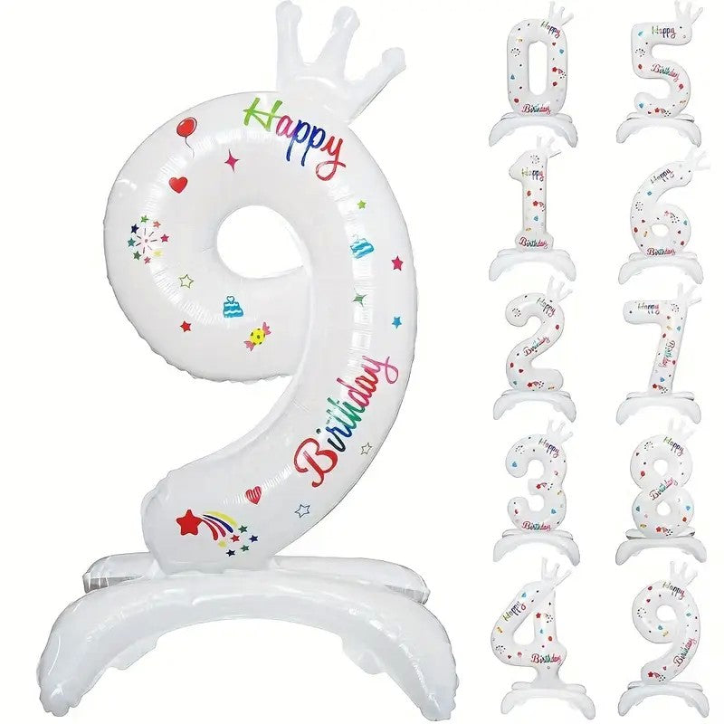 Balon din Folie Metalizata, Flippy, Figurina Cifra, Model 9 cu Happy Birthday Scris, Tema Aniversare 81 cm, Ambalaj Individual, Pai Inclus, Umflare cu Aer sau Heliu, Alb