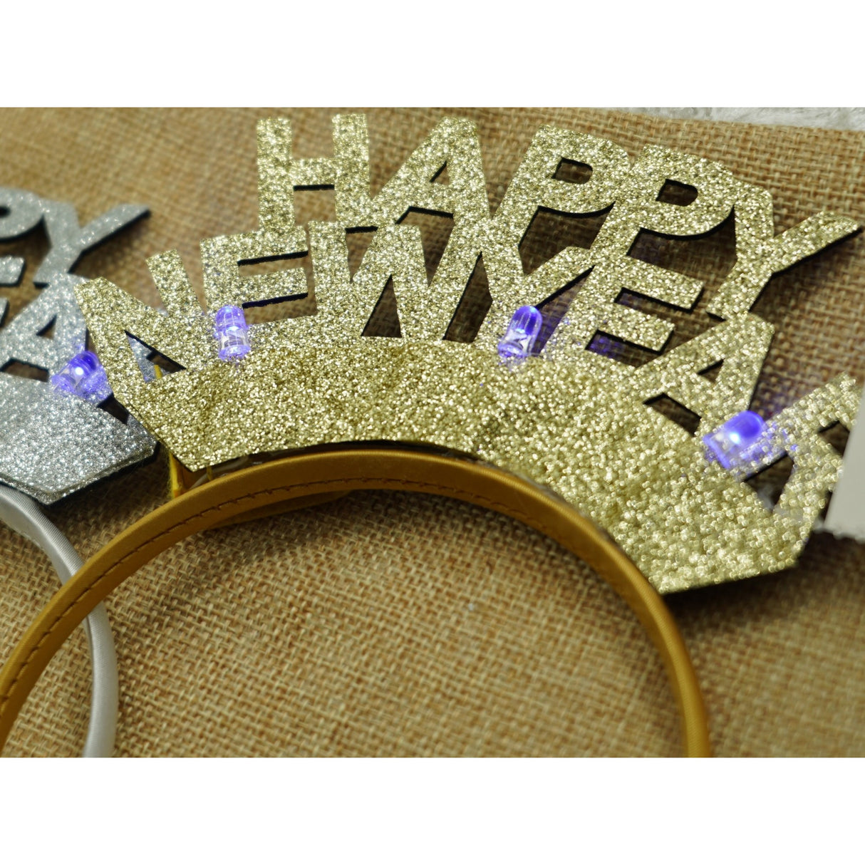 Bentita/cerc Happy Newyear, culoare auriu, marime standard, Vivimall - vivimall.ro