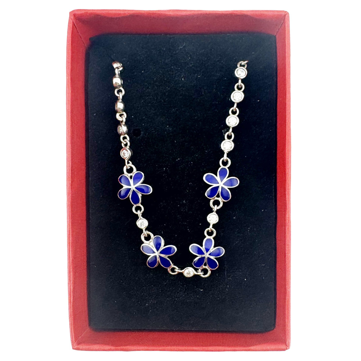 Detaliu brățară Jolie argint 925 cu floare decorativă email bleumarin și zirconiu, lungime 22 cm