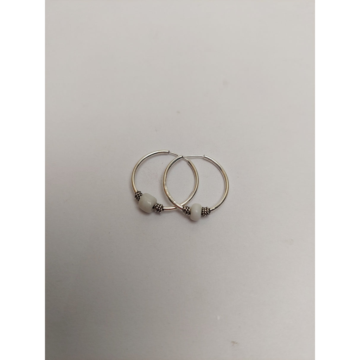 Cercei Argint 925 Creole 15 mm cu Piatra Alba, Jolie Silver, 0.9g, 2 cm x 1.3 cm