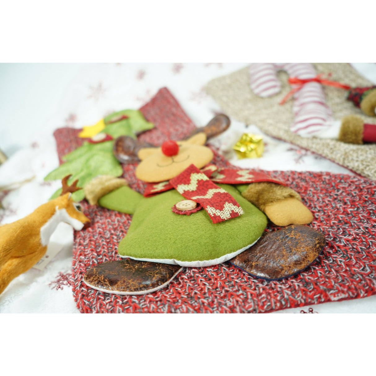 Ciorap Cadouri, Flippy, cu model ren, rosu, marimea 20x45 cm, textil, interior - vivimall.ro