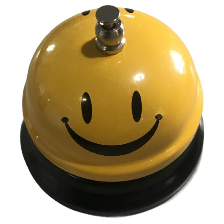 Clopotel Metalic Multifunctional, Vivimall, Galben cu Imprimeu Smiley Face, 7.5x7.5x6.5 cm, Receptie, Restaurant, Cafenele