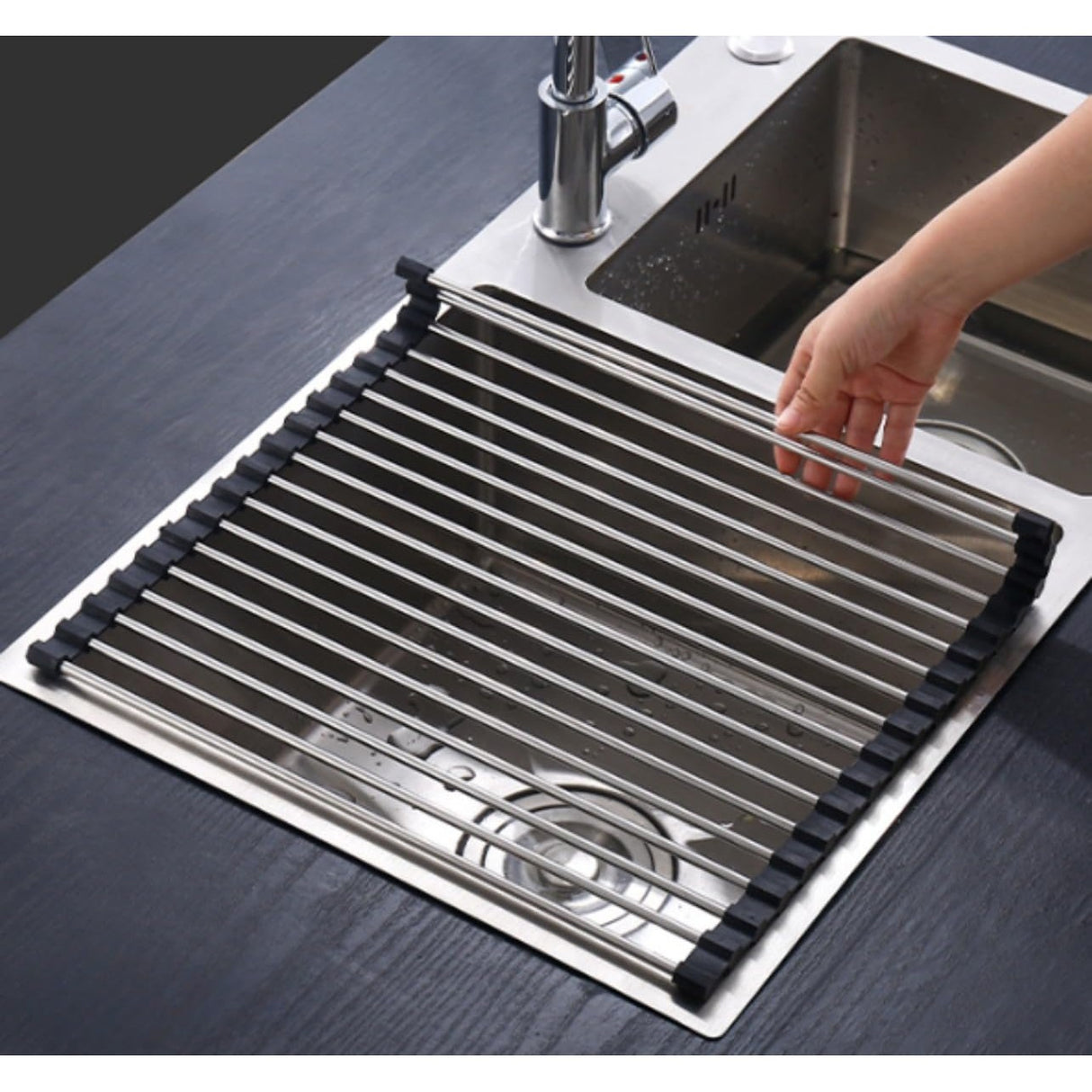 Covoras de Scurgere pentru Chiuveta Bucatarie, din Otel Inoxidabil, Suport Chiuveta, Pliabil, Antiderapant, Usor de Curatat si de Depozitat, 37x30 cm, 15 Tuburi, Negru - vivimall.ro