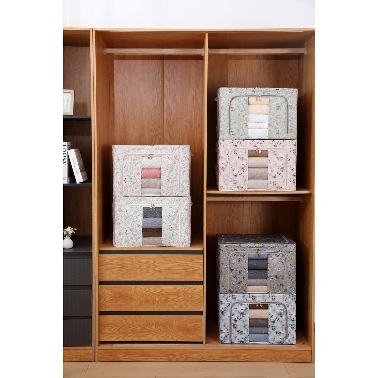 Cutie Depozitare, Vivimall, 66L, din Material Textil, 50 x 40 x 33 cm, pentru Haine si Lenjerii, Model Fluturasi, Albastru - vivimall.ro