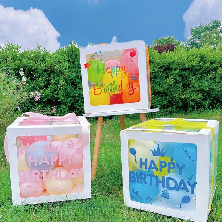 Cutie pentru Baloane, Vivimall, Tematica Aniversare, Model Scris Happy Birthday, Baloane Albastre, Albe, Galbene si Panglica Incluse, Contur Alb, Transparenta, 30x30 cm