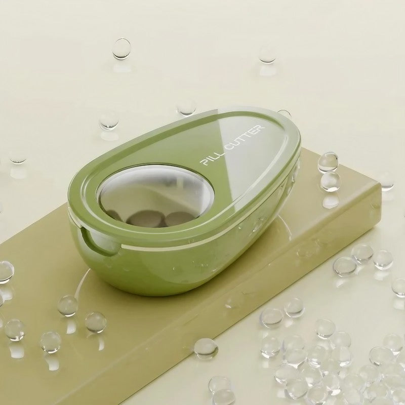 Cutie Taiat Pastile si Depozitare Medicamente, Flippy, Verde, 8x5x2.65 cm, Compacta si Portabila, Ideala Pentru Calatorii