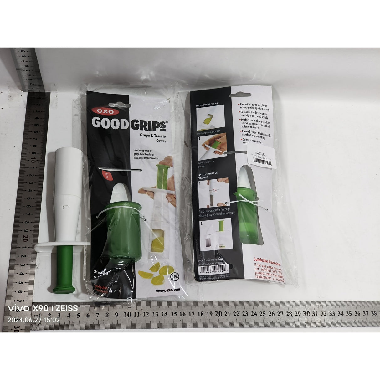 Cutit Feliator pentru Legume si Fructe mici, Vivimall, Feliator pentru Rosii Cherry, Feliator pentru Masline, Ustensila de Feliat Fructe si Legume, 18 x 6,5 cm, Verde - vivimall.ro