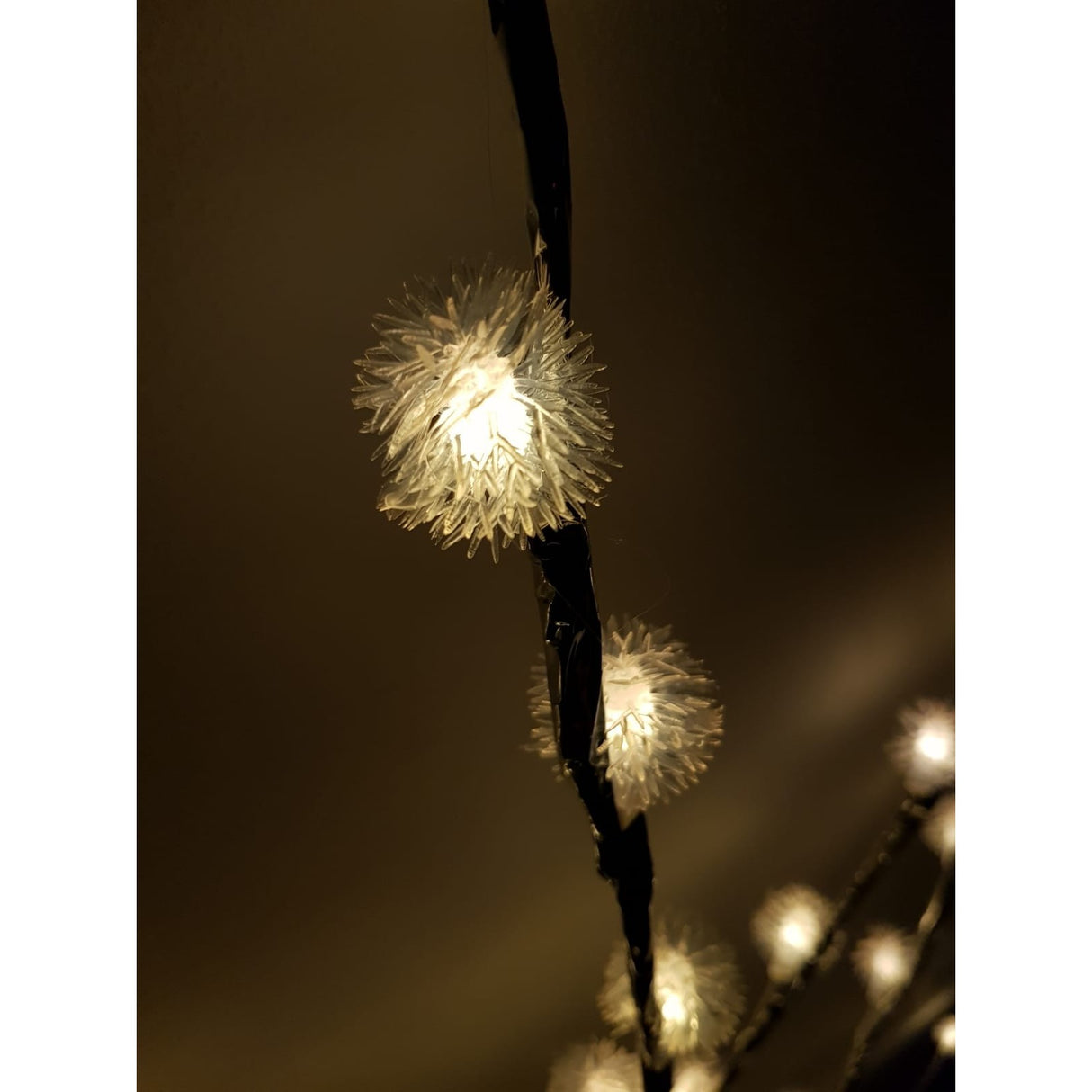 Decoratiune Luminoasa Crenguta cu Baterii 72 LED -uri Alb Cald - vivimall.ro