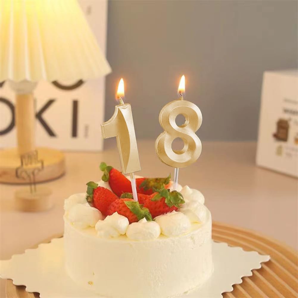 Lumanare Cifra 8, Flippy, Model Diamond, 5 x 3.4 cm, Auriu - vivimall.ro