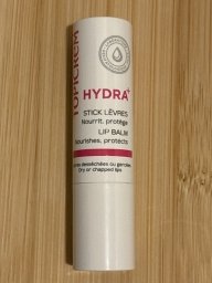 Balsam de buze Sence Disney Stitch 4.5g cu aromă de merișor - Hidratare superioară