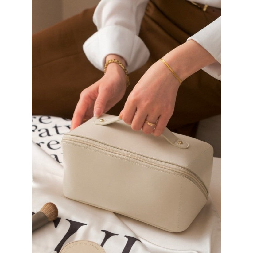 Geanta de Calatorie Vivimall, Pentru Cosmetice, Portabila, Impermeabila, din Piele Ecologica, Compartimente Multiple, cu Fermoar, 23 x 11.5 x 10.5 cm, Crem - vivimall.ro