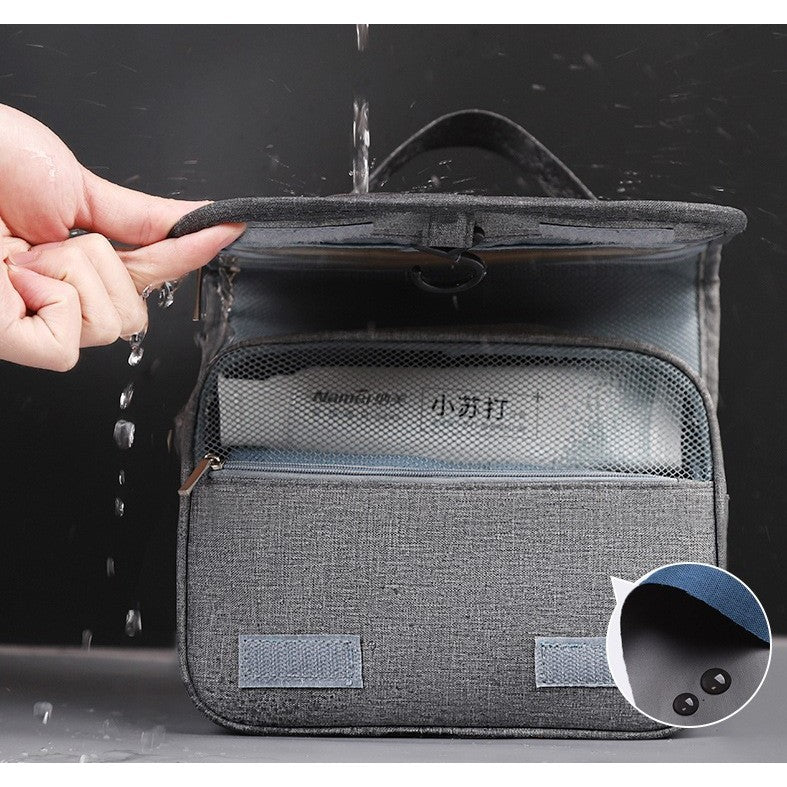 Geanta cosmetice voiaj, Vivimall, material panza, impermeabil, 3 compartimente, cu agatatoare, Gri, 47 x 28 x 20 cm - vivimall.ro