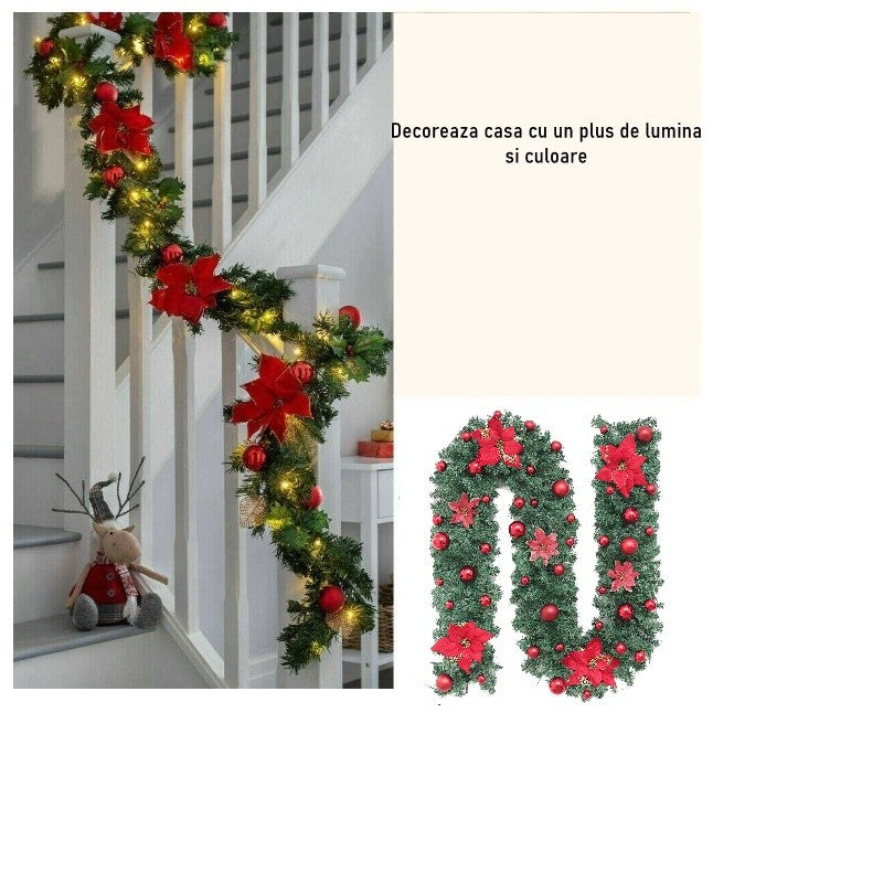 Ghirlanda decorativa Craciun cu Globuri si funde rosii, Flippy, 2,70 m, Verde