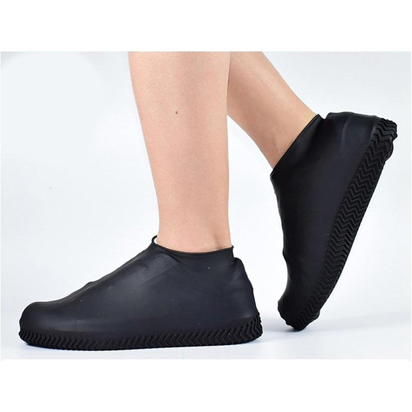 Husă de protecție încălțăminte Vivimall din latex negru, detaliu talpă texturată antiderapantă