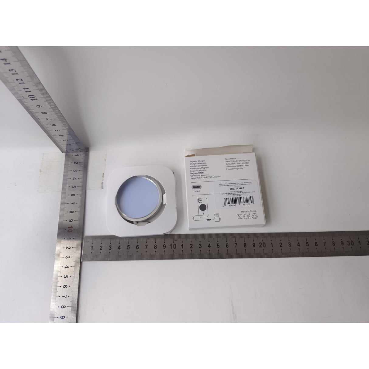 Incarcator Magnetic Wireless cu tehnologie Magsafe 15W compatibil Apple iPhone cu incarcare rapida pentru 12/12 Pro/12 - vivimall.ro