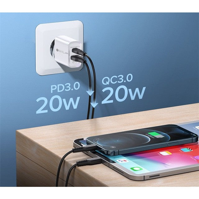 Încărcător rapid Vivimall 20W, detaliu porturi USB și Type-C, design compact alb