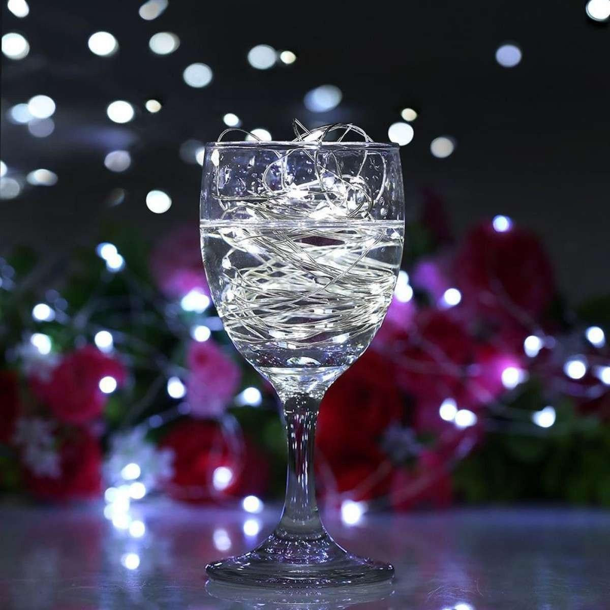 Instalatie de Craciun, Vivimall, Decoratiune de Craciun, 100 Beculete LED, cu Baterii si Telecomanda, cu 8 Functii, Lungime 10 m, Alb rece - vivimall.ro