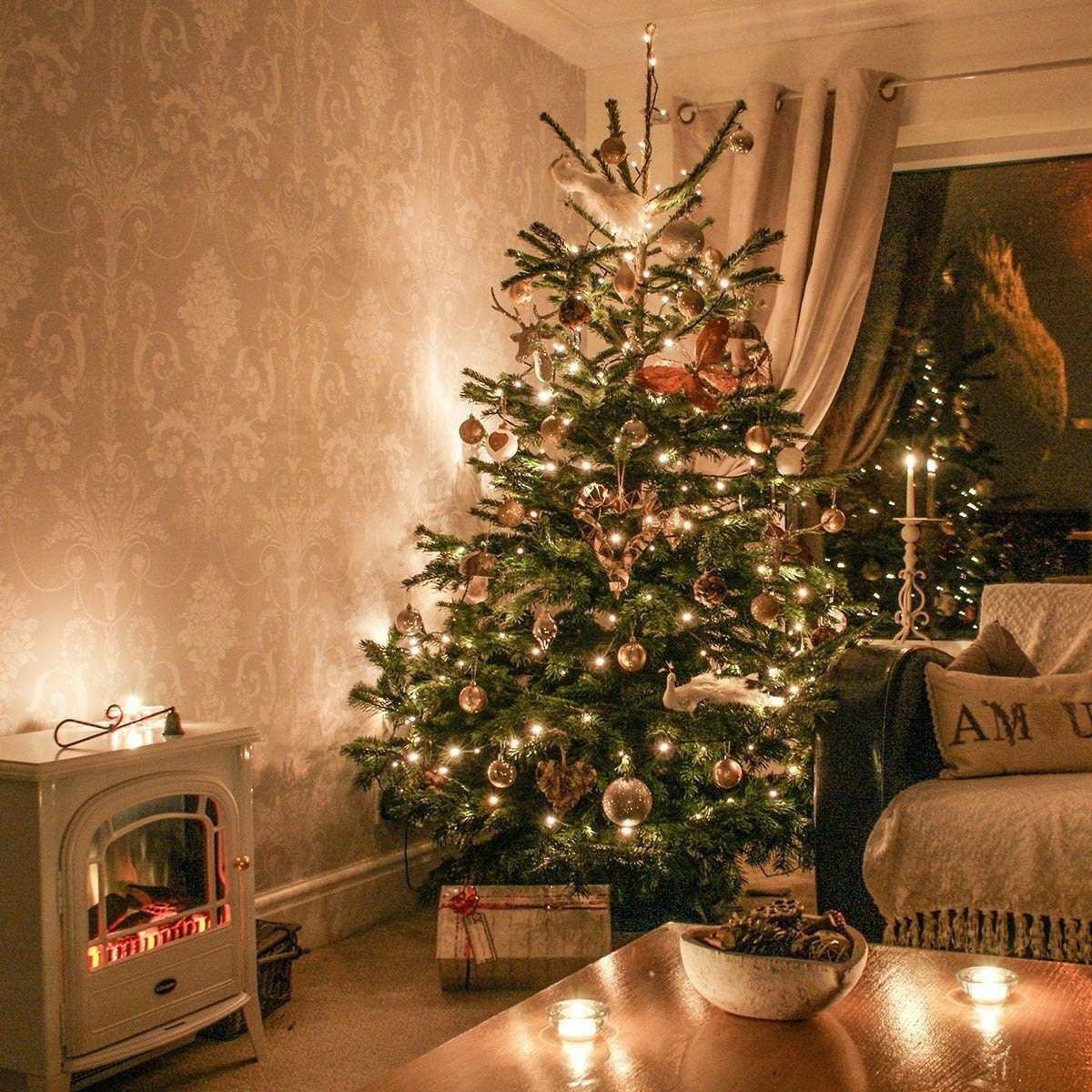 Instalatie Craciun, 110 m, 1050 Led-uri ,Liniara, Alb cald, 8 jocuri de lumini, Transformator cu telecomanda, Interconectabila, Prelungitor 5 m inclus, Fir Verde, Flippy - vivimall.ro