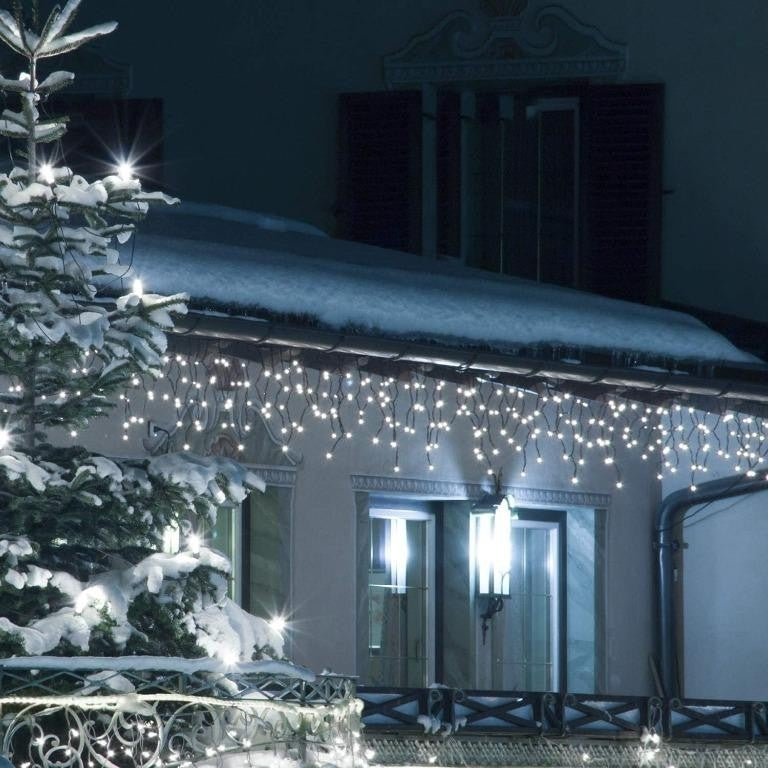 Instalatie Craciun, 17 m, 514 Led-uri ,Franjuri, Alb rece, 8 jocuri de lumini, Transformator cu telecomanda, Interconectabila, Prelungitor 3 m inclus, Fir Negru, Vivimall - vivimall.ro