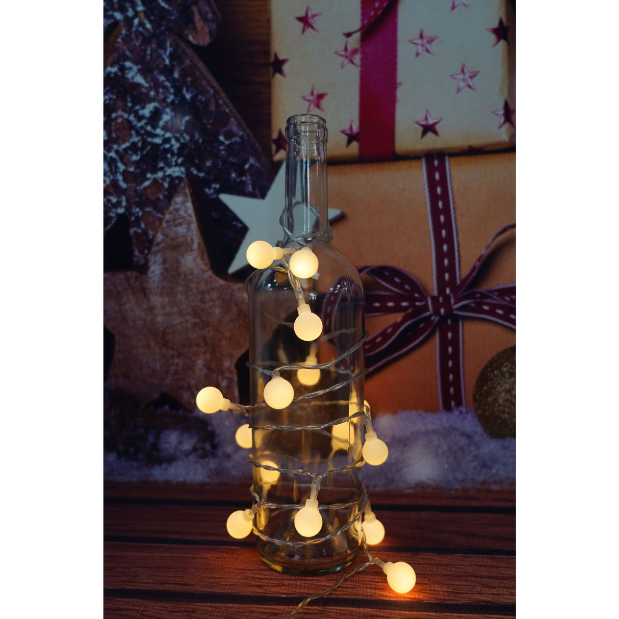 Instalatie Craciun, .3 m, 20 de LED-uri, alb-cald, model cu bilute, liniara, cu baterie, interior/exterior, Vivimall - vivimall.ro