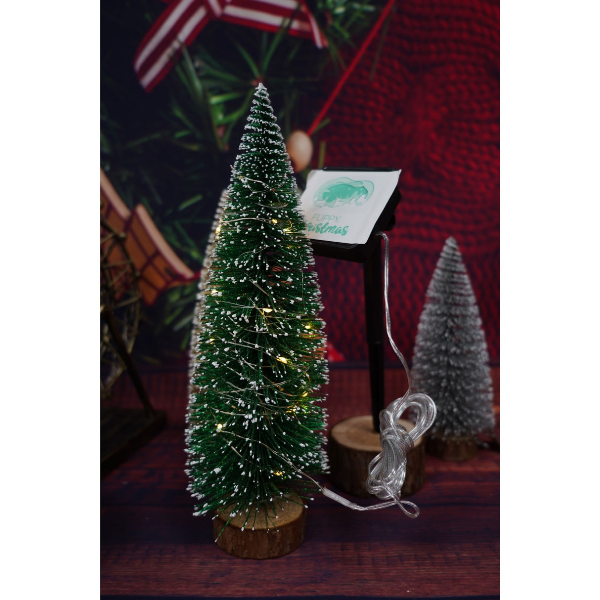 Instalatie Craciun, 5 metri, 50 de LED-uri, alb cald, cu energie solara, fir de cupru, liniar, interior/exterior, Vivimall - vivimall.ro