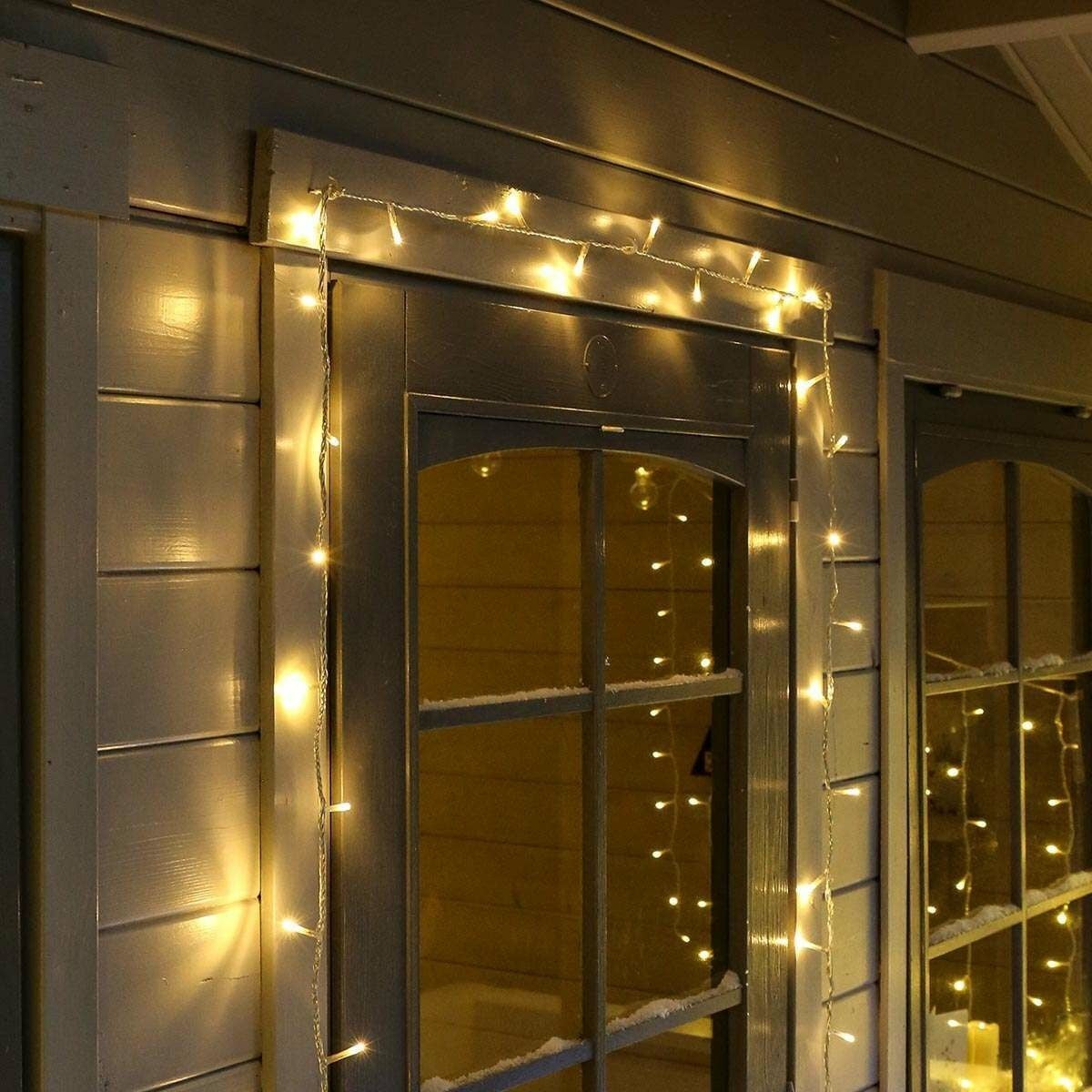 Instalatie Craciun, 65 m, 650 Led-uri ,Liniara, Alb cald, 8 jocuri de lumini, Transformator cu telecomanda, Interconectabila, Prelungitor 3 m inclus, Fir Transparent, Vivimall - vivimall.ro