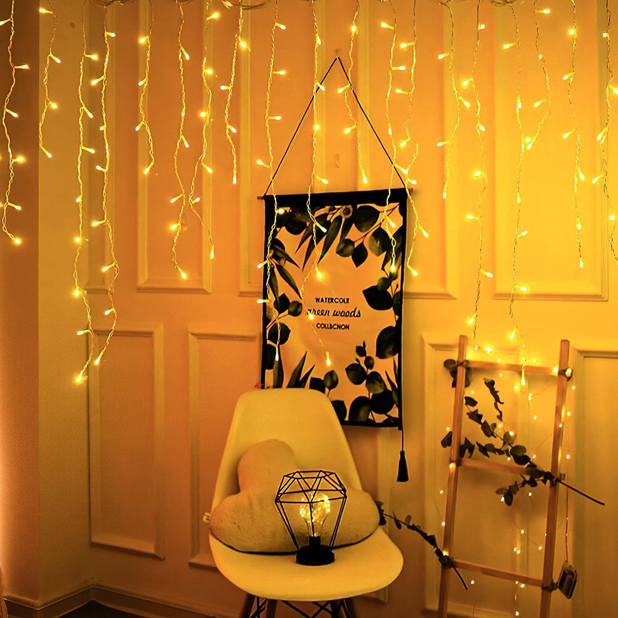 Instalatie Craciun Yoto, Tip Franjuri/Turturi, 4 m, 120 LED-uri, Prelungitor 1.5 m, 8 Jocuri de Lumini, Interconectabila, Conectare la Retea, Fir transparent, Interior/Exterior, Alb Cald - vivimall.ro