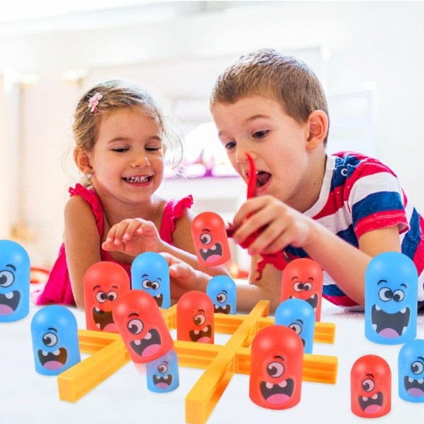 Joc Interactiv, Vivimall, Tic Tac Toe Gobble, din Plastic, +3 Ani, 18 Piese, 21.5 x 4 x 10 cm, Albastru/Rosu - vivimall.ro