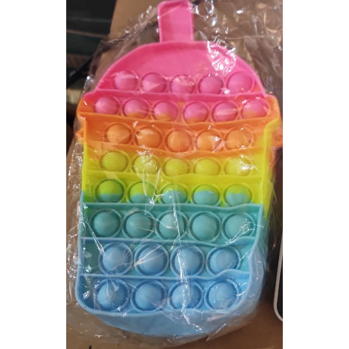 Jucarie antistres din silicon, Flippy, Geanta Pop It, Milkshake, Model 2, Multicolor - vivimall.ro