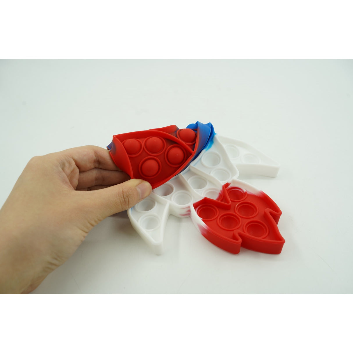 Jucarie antistres din silicon Flippy, Pop it Now and Flip It ,Racheta ,Multicolor - vivimall.ro